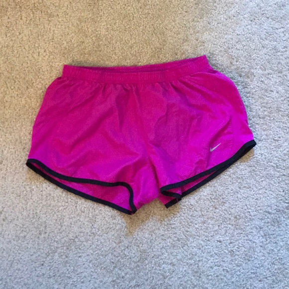 Nike running shorts - Picture 1 of 2